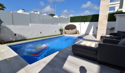 Wiederverkauf - Villa -
Orihuela Costa - Lomas de Cabo Roig