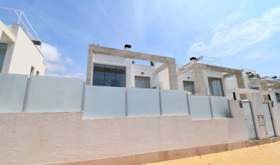 Wiederverkauf - Villa -
Orihuela Costa - Lomas de Cabo Roig
