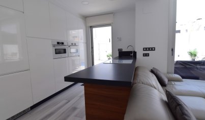 Wiederverkauf - Villa -
Orihuela Costa - Lomas de Cabo Roig
