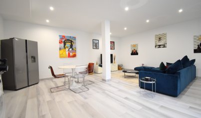 Wiederverkauf - Villa -
Orihuela Costa - Lomas de Cabo Roig