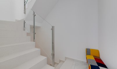 Wiederverkauf - Stadthaus -
Villamartín - Costa Blanca