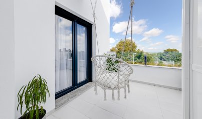 Wiederverkauf - Stadthaus -
Villamartín - Costa Blanca