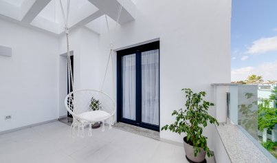 Wiederverkauf - Stadthaus -
Villamartín - Costa Blanca