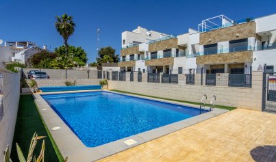 Wiederverkauf - Stadthaus -
Villamartín - Costa Blanca