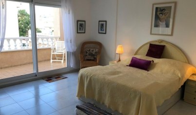 Wiederverkauf - Stadthaus -
Orihuela Costa - Playa Flamenca