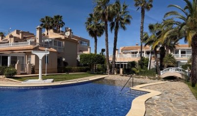 Wiederverkauf - Stadthaus -
Orihuela Costa - Playa Flamenca