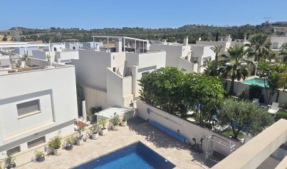 Resale - Villa -
San Miguel de Salinas