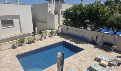 Resale - Villa -
San Miguel de Salinas