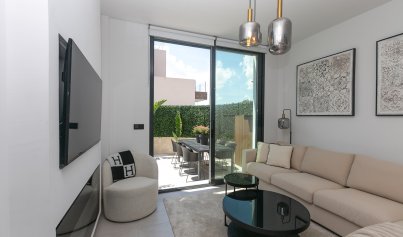 Wiederverkauf - Villa -
Villamartín - Villamartin