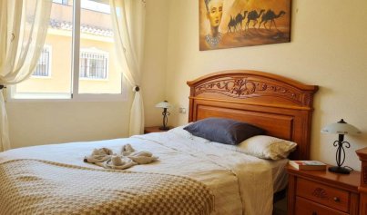 Resale - Villa -
Villamartín - Villamartin