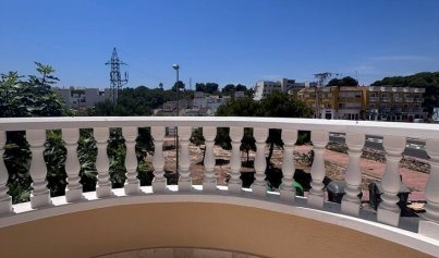 Återförsäljning - Villa -
Orihuela Costa - Villamartin
