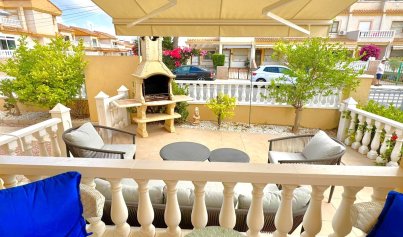 Resale - Villa -
Orihuela Costa - Villamartin