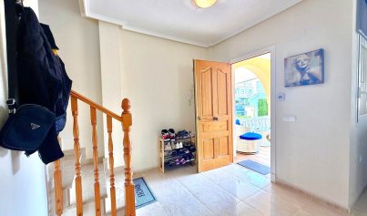 Resale - Villa -
Orihuela Costa - Villamartin