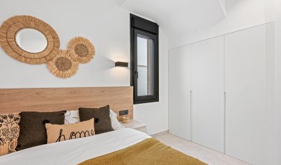 Resale - Villa -
Orihuela Costa - Blue Lagoon