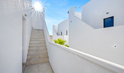 Resale - Villa -
Orihuela Costa - Blue Lagoon