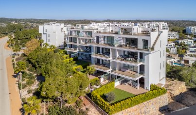 Resale - Apartment -
Las Colinas Golf Resort - Las Colinas Golf