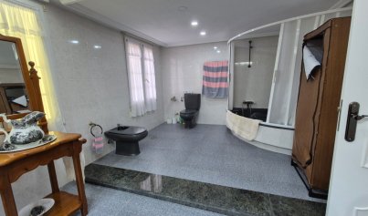 Resale - Villa -
Orihuela Costa - Costa Blanca Sur