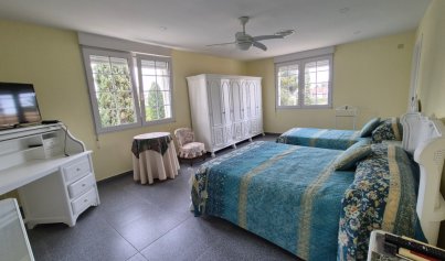 Resale - Villa -
Orihuela Costa - Costa Blanca Sur