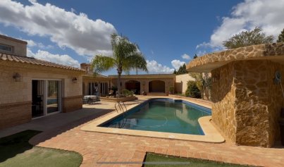 Resale - Villa -
Cartagena - Costa Blanca Sur