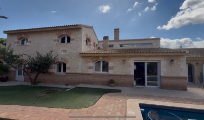 Resale - Villa -
Cartagena - Costa Blanca Sur