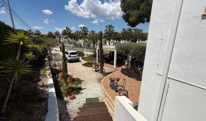 Resale - Villa -
Orihuela Costa - Costa Blanca Sur