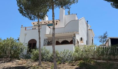 Resale - Villa -
Orihuela Costa - Costa Blanca Sur