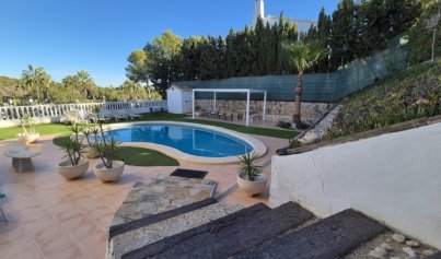 Resale - Villa -
Orihuela Costa - Costa Blanca Sur