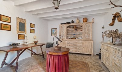 Resale - Finca / Country House -
Felanitx - Mallorca