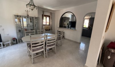 Resale - Villa -
Orihuela Costa - Costa Blanca Sur