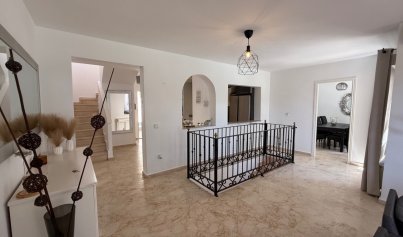 Resale - Villa -
Orihuela Costa - Costa Blanca Sur