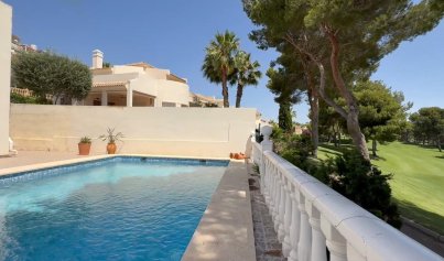 Resale - Villa -
Orihuela Costa - Costa Blanca Sur