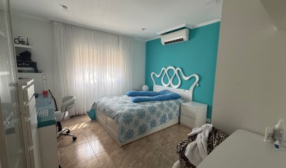 Resale - Villa -
Torrevieja - Costa Blanca Sur