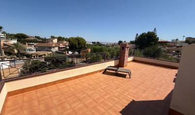 Resale - Villa -
Torrevieja - Costa Blanca Sur