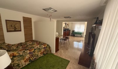 Resale - Villa -
Torrevieja - Costa Blanca Sur