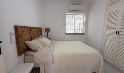 Resale - Villa -
Torrevieja - Costa Blanca Sur