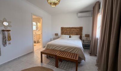 Resale - Villa -
Torrevieja - Costa Blanca Sur