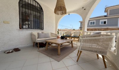 Resale - Villa -
Torrevieja - Costa Blanca Sur