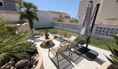 Resale - Villa -
Torrevieja - Costa Blanca Sur