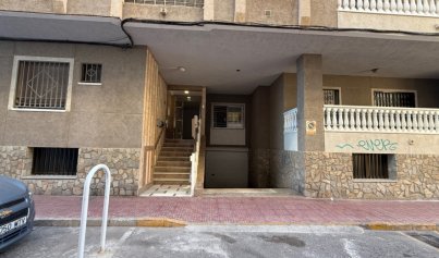 Resale - Apartment -
Torrevieja - Costa Blanca Sur
