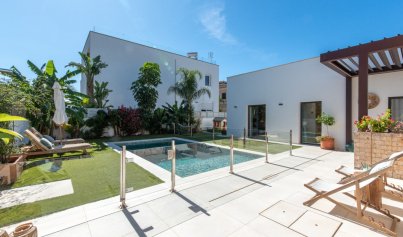 Resale - Villa -
Marrachí - Mallorca