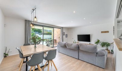 Resale - Villa -
Marrachí - Mallorca