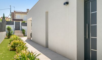 Resale - Villa -
Marrachí - Mallorca
