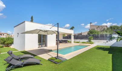 Resale - Villa -
Marrachí - Mallorca