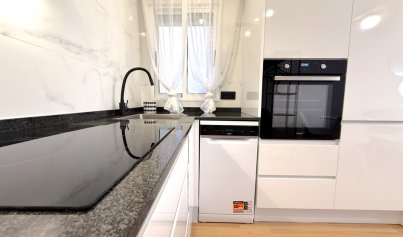 Resale - Apartment -
Torrevieja - Costa Blanca Sur