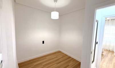 Resale - Apartment -
Torrevieja - Costa Blanca Sur