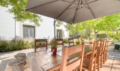Resale - Villa -
Esporlas - Mallorca