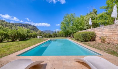 Resale - Villa -
Esporlas - Mallorca