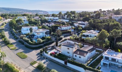Resale - Villa -
Calviá - Mallorca