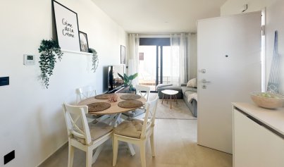 Resale - Bungalow -
Torrevieja - Los Balcones - Los Altos del Edén