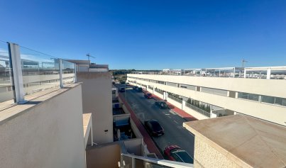 Resale - Bungalow -
Torrevieja - Los Balcones - Los Altos del Edén
